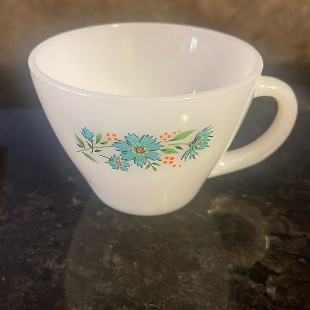 Fire King Vintage Anchor Hocking Fire King Bonnie Blue
Periwinkle Flowers Cup